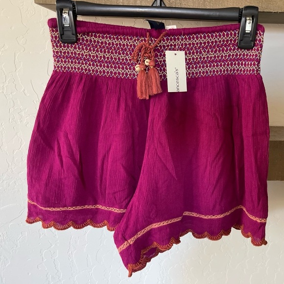 Blue Rain Francesca’s| Stretch Waist, Pull On Boho Tassel Shorts, Embroidered••• - Picture 7 of 12